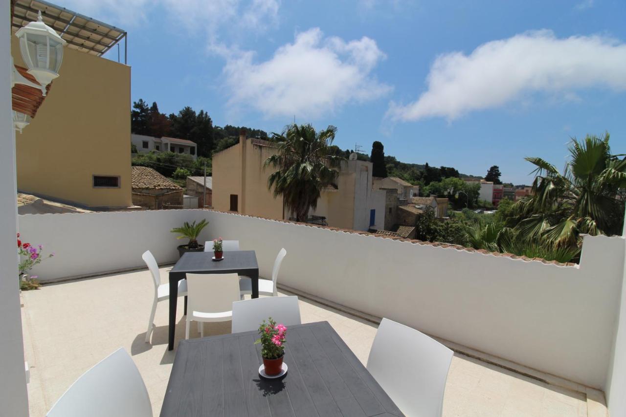 Bed & Breakfast Val Di Erice วาลเดอรีส ภายนอก รูปภาพ